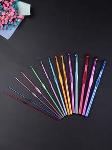 1盒/12入組鋁製鉤針,可用於編織,尺寸為2.0-10.0mm - 彩色 - 查看 7