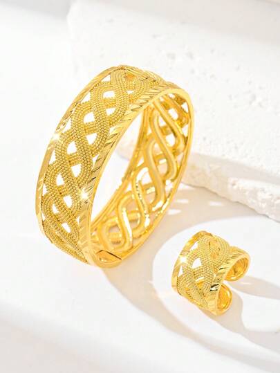 Vintage Luxury Women's Gold Bracelet & Ring Set