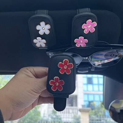 1pc Flower Design Car Sun Visor Glasses Clip, Fashionable Car Sunglasses Storage Clip, Sunglasses Holder, Card Clip, Car Sun Visor Accessories, Car Interior Decor