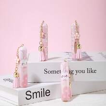 1pc 5ml Portable Mini Refillable Perfume Atomizer Keychain, Travel Size Spray Bottle Accessories For Women Girls, Mom Gifts Vacation Summer Travel Essentials-Light Pink Butterfly - Light pink butterfly - 查看 5