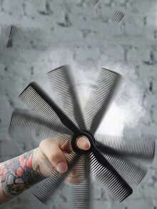 1pc Black Fine-Toothed Rotatable Hairdressing Comb, 360-Degree Swivel Salon Stylist Cutting Comb, Anti-Static High-Temperature Resistant Hair Brush, Hairstyling Gift - Black - View 2