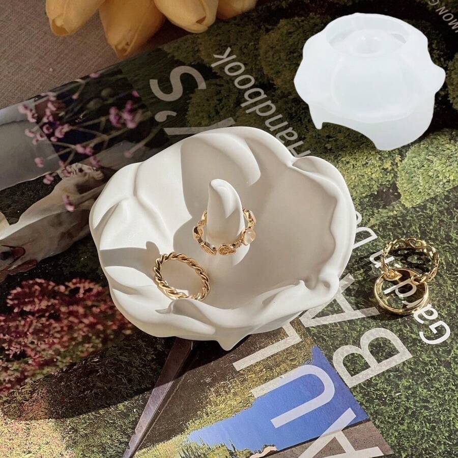 1pc DIY Clay Mold Flower Rose Ring Holder Dish Plaster Cement Resin Jewelry Mold, Suitable For DIY Crafts, Valentine's Day Gifts, Jewelry Ring Organizer Tray Making - Silicone Mold - View 1