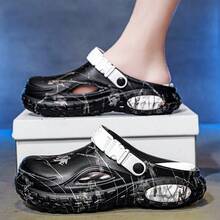 1 Pair Men's Lightweight Breathable Mesh Wooden Clogs, Hollow Slip-Resistant Garden Shoes, Casual Outdoor Non-Slip Thick-Sole Beach Sandals/Flip-Flops - Black and White - View 5