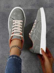 Women's Casual Sports Shoes, Contrast Color Design, Popular Pink Campus Style, Comfortable & Breathable - Army Green - View 3