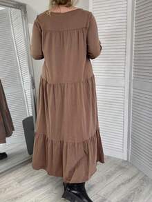 Midi Leinenkleid mit V-Ausschnitt und Rüschensaum in Große Größen, gerades Lässig-Kleid für Damen, geeignet für den täglichen Gebrauch, Urlaub, Frühling/Sommer - Bronze - Übersicht 6