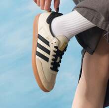 Adidas 三葉草 SAMBA OG 男女經典百搭低筒耐磨休閒鞋板鞋 - 米色/黑色 - 查看 4