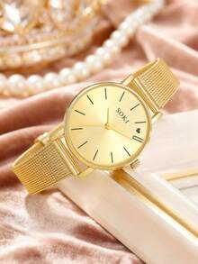 SOKI SOKI 一套女士腕表，时尚休闲风格，包含1块石英圆形腕表和1条简约链式手链。适合日常佩戴、生日礼物或贴心礼品。不含礼盒。 - 金色 - 查看 3