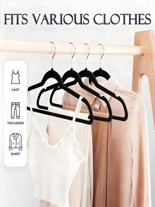 (Black) Ultra-Strong Load Capacity, Luxury Velvet Hangers, 360° Rotating Silver Hooks, Non-Slip And Mark-Free! Withstands Heavy Loads Without Deformation Over Time! Thickened Design-Perfect For Household Clothing Storage, Wardrobe Organization, Room Tidying, And Transforming Your Closet Storage. Space-Saving Solution, Stylish Hangers, Chic Storage Boxes, Durable Plastic, Heavy-Duty Hangers, Smooth Rotation, Neat Freak Essentials, Home Organization. 20pcs Premium Velvet Hangers Sturdy & Durable Space-Saving Ideal For Coats, Pants & Formal Wear Grooved Anti-Slip Surface Perfect For Closets Or Dorm Rooms Standard Hangers Coat Hangers Organization & Storage - 彩色 - 查看 6