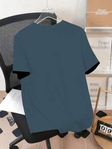 Men's Casual Street Style Sports Set - "Striped Plaid Lightning" Pattern Design, Polyester Knit Fabric, Round Neck, Drawstring Shorts, Pockets, Regular Fit, Plus Size - Multicolor - View 4