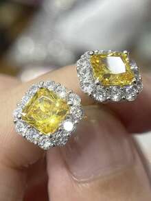 一对优雅粉色立方氧化锆耳钉，适合女性佩戴，适用于婚礼、订婚、周年纪念、派对、情人节等场合。 - 銀色 - 查看 4