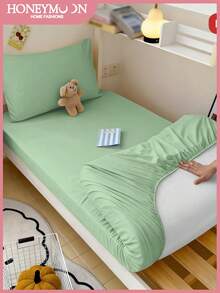 1 件纯色儿童床笠，9.84 英寸/25 厘米深口袋设计，完美贴合大多数床垫。色彩鲜艳多样，可机洗，适用于宿舍/客房/宿舍楼（不含枕套），通过 Oeko-Tex 认证