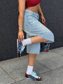 Quần short denim rách màu xanh nhạt kiểu cổ điển dành cho nữ, quần short ống đứng rộng rãi dài đến giữa đùi, có túi lớn, thích hợp cho mùa xuân/hè. - Màu xanh nhạt - Xem 3