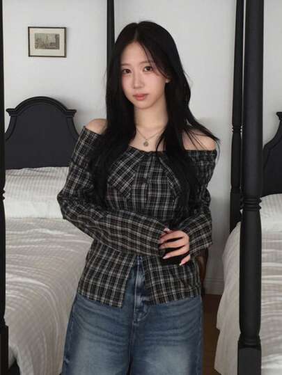 春秋季女士露肩纽扣修身格子长袖衬衫