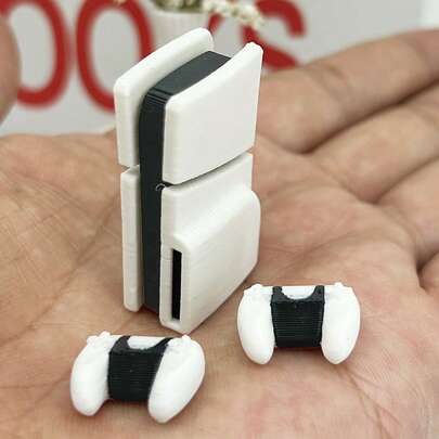 1 Set Mini Game Console, Q-Version PS Model Figurine, Interesting Detachable Design, Best Gift For Boyfriend On Valentine's Day - Suitable For Decorating Dollhouses