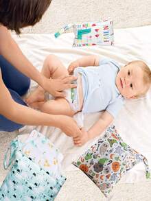 2个随机颜色防水湿袋，可水洗，可重复使用，适合旅行、海滩、游泳池、脏运动服、湿泳衣、洗漱用品等。 - 彩色 - 查看 7