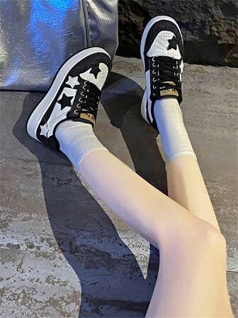 2026 New Summer/Autumn Casual Elevator Sneakers, Unisex Korean Fashion High-End Star Design Shoes