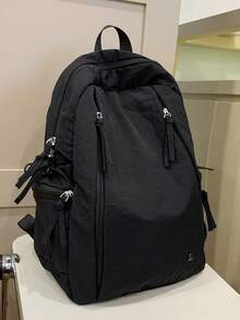 Esta es una mochila de unicolor que se puede usar en ambos hombros, en un solo hombro y se puede llevar en la mano. La mochila no es solo un artículo simple, sino que también transmite tu estilo de vida y actitud. Gran capacidad, ligera, impermeable, mochila con personaje de dibujos animados, adecuada para el estilo universitario, el regreso a la escuela y los viajes. - Multicolor - Ver 4