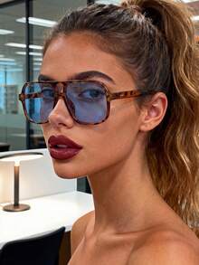 1 Pair Unisex Leopard Print Blue Aviator Frame Versatile Retro Fashion Sunglasses, Suitable For Daily Outdoor Activities, Music Festivals, Summer Beach Vacations, Outdoor Travel And Other Occasions. Includes Floral Frame, Suitable For Music Festivals, College Style, Back To School Season And Other Occasions - Leopard Blue - View 6