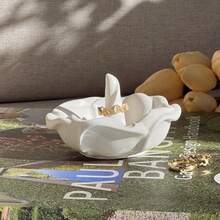 1pc DIY Clay Mold Flower Rose Ring Holder Dish Plaster Cement Resin Jewelry Mold, Suitable For DIY Crafts, Valentine's Day Gifts, Jewelry Ring Organizer Tray Making - Silicone Mold - View 5