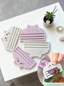 Cat Food Squeezer - Efficiently Squeeze Out Cat Food, Maximize Remaining Food Usage, Ensure . For Cat Owners Who Value Clean Feeding And Convenient Operation, This Squeezer Is The Perfect Choice. It Fits Various Cat Food Bags, Is Easy To Clean, And Maintains Hygiene At All Times. - Multicolor - View 1