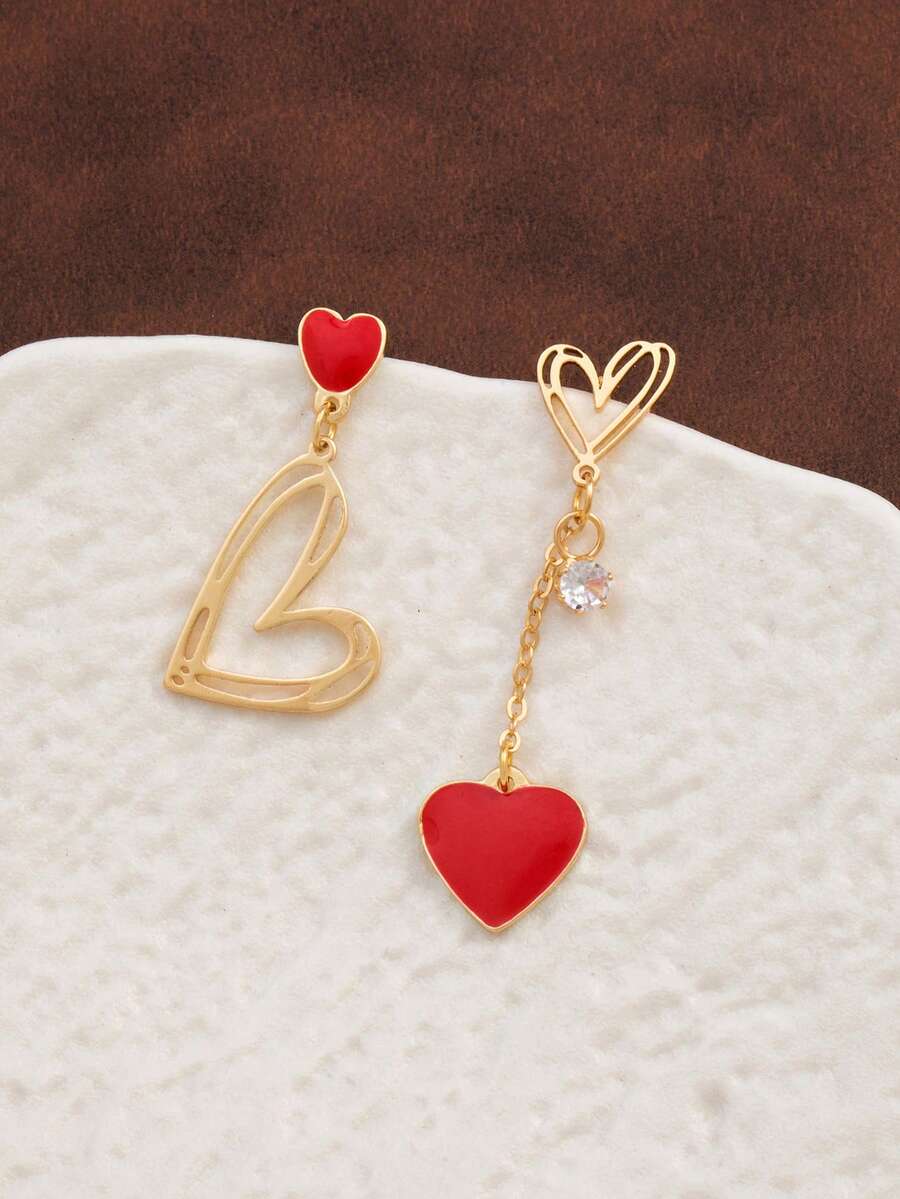 A French Asymmetrical Earring With Hollowed Out Large Heart-Shaped Tassel Pendant And Heart-Shaped Earrings Is The Perfect Gift For Valentine's Day - Love - View 1