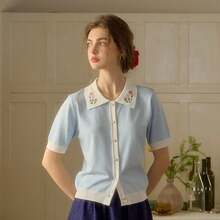 Simple Retro 女士春夏新款刺绣撞色彼得潘领纽扣优雅复古休闲开衫衬衫，温柔优雅，适合工作、面试等场合，法式时尚夏季上衣 - 藍色 - 查看 11