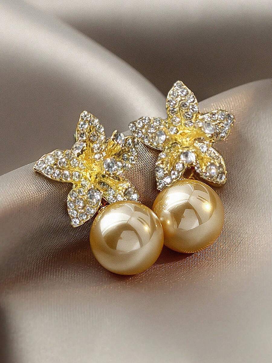 Andkiss 水钻花朵耳钉 情人节、妈妈、母亲、母亲节、礼物 - 香檳色 - 查看 1