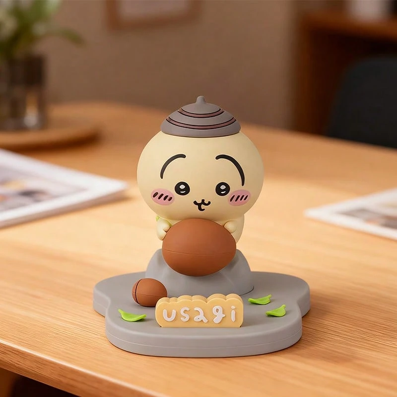 Miniso 千川系列(八幡/兔)风格桌面支架,PVC材质,吉他造型+角色Logo底座,稳固支撑,适用于放置手机/平板电脑,可爱实用桌面支架(1个) - 彩色 - 查看 1
