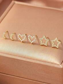 一对优雅闪亮的立方氧化锆装饰星星、月亮、心形不锈钢耳钉，适合女性日常佩戴，百搭设计，可作为礼物送给朋友、爱人，生日/情人节礼物。 - 金色 - 查看 3