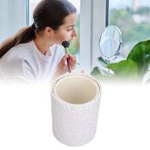 Porte-pinceaux de maquillage grande capacité, couleur blanche, organisateur cosmétique en plastique anti-poussière pour le rangement sur la coiffeuse. - Blanc - Voir 4