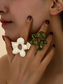 1pc Resin Asymmetrical Bubble Flower Shaped Ring, Unique Elegant Green Floral Design, Minimalist White Daisy Ring, Suitable For Women Everyday Wear - Bubble Flower Ring - View 3