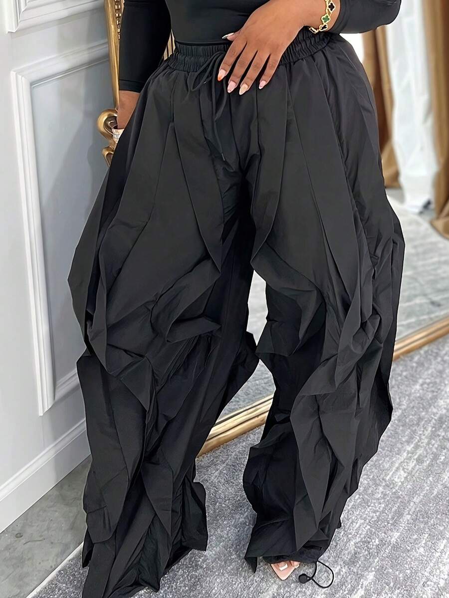 GLOURI Women's Ruffled Wide-Leg Pants - Elastic Waist With Drawstring & Voluminous Layered Detail | Relaxed Bold Fit For Daily Outings, Weekend Hangouts & Casual Street Styling ( Silhouette & Comfortable Wear) For Effortlessly Chic Looks - 黑色 - 查看 1