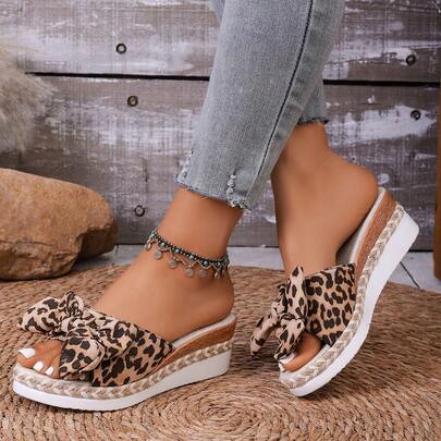 Vintage Leopard Print Women's Wedge Slippers, Bow Decor Leopard Print Vamp Retro Fashion, Slip-On Convenient Design, Breathable Casual Personalized Outfit For Summer