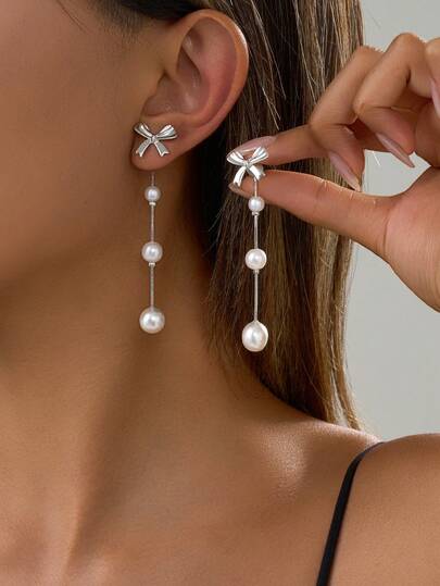 Nooxian 1 par de pendientes elegantes de mariposa minimalista con perla y borla, pendientes elegantes de nicho (sin caja de regalo)