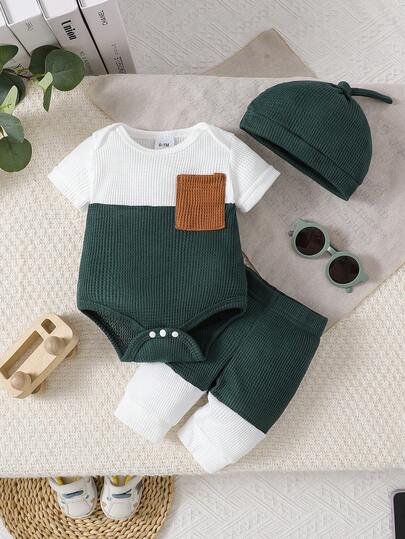 Newborn Casual Waffle Knit Colorblock Round Neck Short Sleeve Bodysuit, Elastic Waist Colorblock Pants Set With Hat