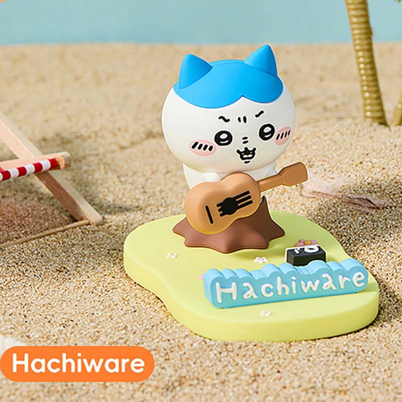 Miniso Giá đỡ để bàn kiểu Chiikawa Series (Hachiware/Usagi), chất liệu PVC, hình đàn guitar + đế có logo nhân vật, chức năng hỗ trợ ổn định, thích hợp để đặt điện thoại/máy tính bảng, giá đỡ để bàn tiện dụng dễ thương (1 cái) - Nhiều màu - Xem 1