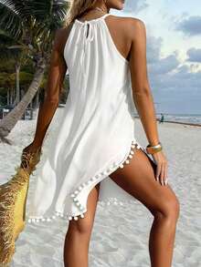 ChicMe 女士钩针编织露背系带短裙，侧开衩镂空露背毛球装饰半透明沙滩罩衫，适合度假休闲穿着 - 白色 - 查看 2