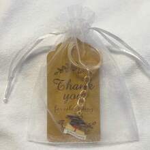 15件套毕业钥匙扣礼盒套装，包含5个金属励志钥匙扣、5张卡片、5个欧根纱袋，适合嘉年华、新年、情人节等场合。 - 彩色 - 查看 6