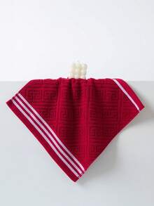 1条中号浴巾，薄款，提花图案，红色，长方形，70*140厘米，适合成人，可用于游泳、沐浴、裹身；或34*74厘米手巾，34*34厘米方形手帕，速干、吸水、柔软，适用于浴室、厨房、旅行、节日礼物、健身房、海滩、酒店、沙龙、户外等场合。 - 紅色 - 查看 7