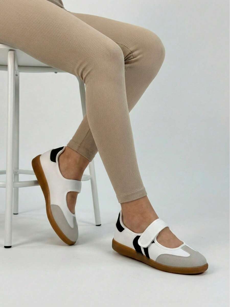 Soraia 鞋履，復古運動瑪麗珍鞋，橡膠鞋底側條紋瑪麗珍鞋，學院風美學風格，休閒沙灘鉤環鞋帶，家居 - 白色 - 查看 1