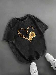 女士夏季休闲卡通爱心印花T恤，时尚简约情人节衬衫，圆领短袖休闲百搭上衣，向日葵爱心衬衫，情人节礼物。 - 黑色 - 查看 5