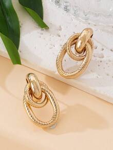 1 Pair Textured Gold Tone Retro Twisted Geometric Design Stud Earrings For Women - Yellow Gold - View 3