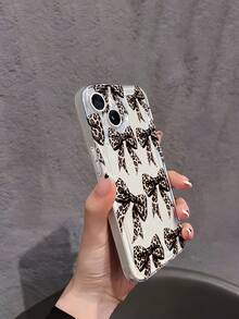 1个透明TPU硅胶手机壳，全摄像头保护，豹纹蝴蝶结设计，UV印刷，兼容 16/16 Pro/16 Plus/16 Pro Max/7/7P/8/8P/X/XR/XS Max/11/11 Pro/11 Pro Max/12/12 Pro/12 Mini/12 Pro Max/13/13 Pro/13 Pro Max/14/14 Pro/14 Plus/14 Pro Max/15/15 Pro/15 Plus/15 Pro Max - 無色 - 查看 3