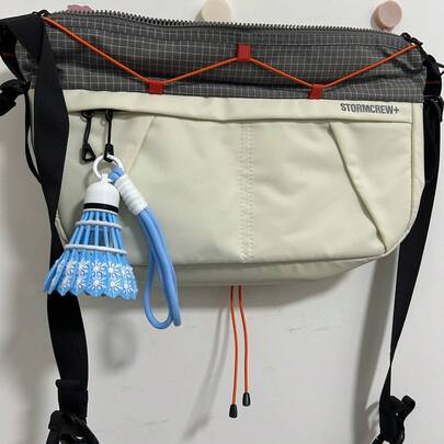 星空羽毛羽毛球彩色吊坠，创意羽毛球运动员礼物，汽车挂饰，羽毛球包配件