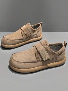 Zapatos deportivos casuales para hombres, nueva colección 2026 de tela de ante suave y cómoda, suela blanda, ligeros, adecuados para el uso diario, estilo campus, zapatos para hombres - Granate - Ver 2