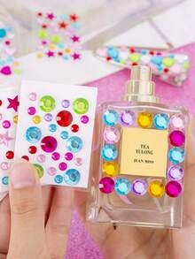 迷你水钻宝石贴纸 - 自粘式多色混合形状（心形、星形、花朵），适用于DIY手工、美甲、面部及身体装饰 - 闪亮亚克力水钻，可用于珠宝制作、发饰、家居手工、工艺水钻、工艺品、礼品和装饰，设计鲜艳 | 面部贴纸，面部宝石贴纸 - 彩色 - 查看 4