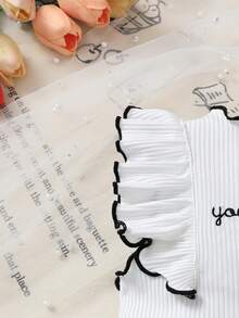 2pcs Baby Girls Casual Cute Fashion Letter Heart Embroidered Ruffle Trim Flare Sleeve Top And Plaid Shorts With Headband Set, Spring/Summer - Black and White - View 6