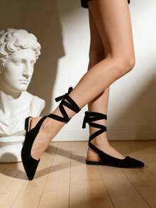 1 Pair Solid Color Fashion Criss-Cross Strap Flat Pointed Toe Shoes, Suitable For Spring/Summer Holidays - Black - View 5