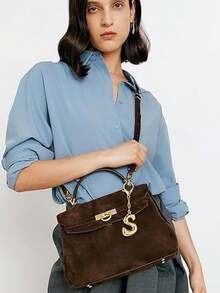 Un colgante de llavero con forma de globo de aire, con forma de burbuja a la moda, equipado con ganchos de equipaje etiquetados con las 26 letras del alfabeto inglés de la A a la Z. - Multicolor - Ver 8