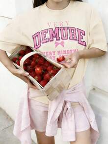 A Piece Of Girl Casual Graphic Print Crew Neck Short Sleeve T-Shirt, Suitable For Summer Student Wear, Fit For Teenagers & Children - Artistic Style T-Shirt Inspires Imagination And Self-Expression! Girls Graphic Tee, Summer Top, Teenage Clothing - Apricot - View 1